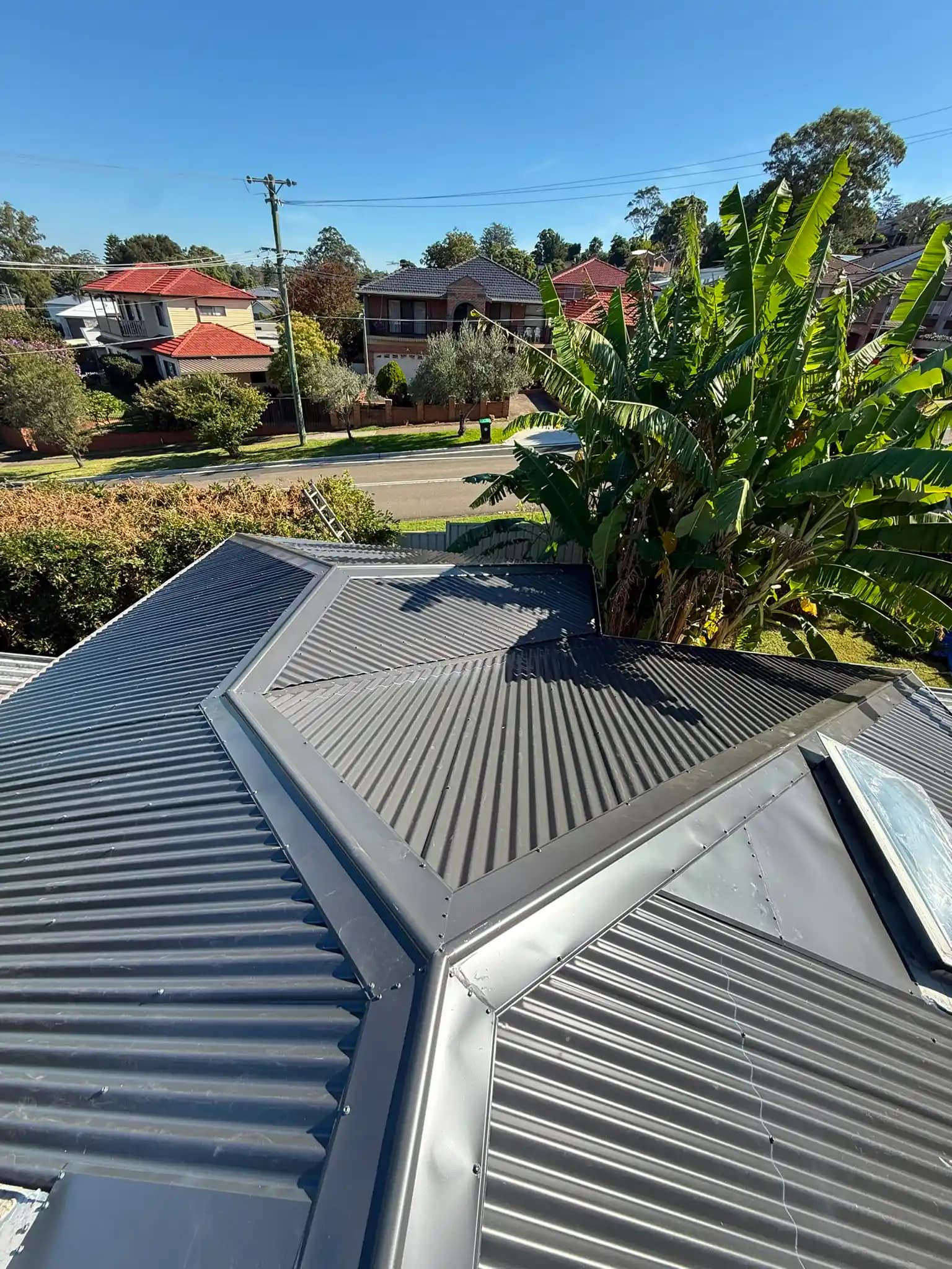 A2Z Metal Roofing Crew On Site in Sydney